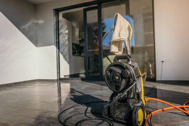 Best Pool Deck Cleaning  in Lake Placid, FL